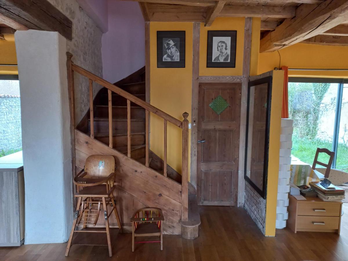 Le Moulin D'Errol Villa Saint-Jean-dʼAngély Buitenkant foto